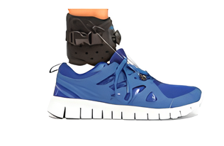 Anckle brace with attachment to shoe